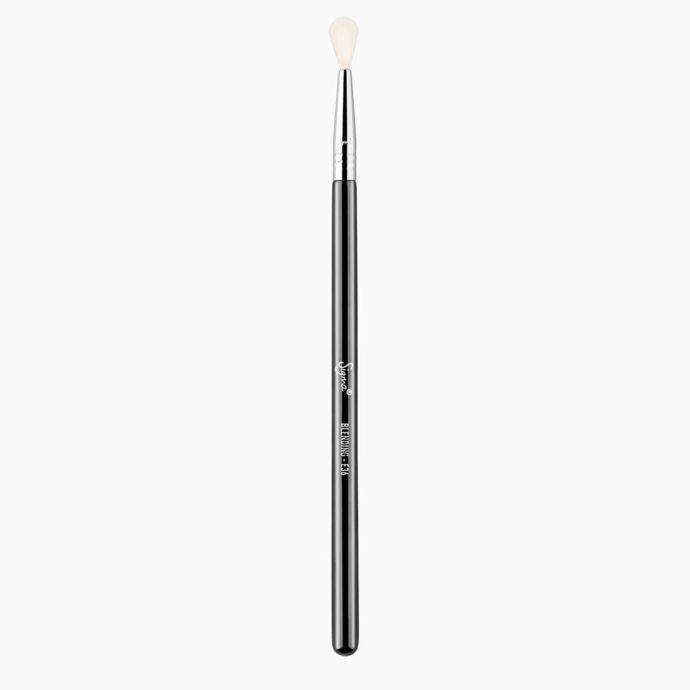 Sigma® Beauty E36 Blending Brush at Socialite Beauty Canada