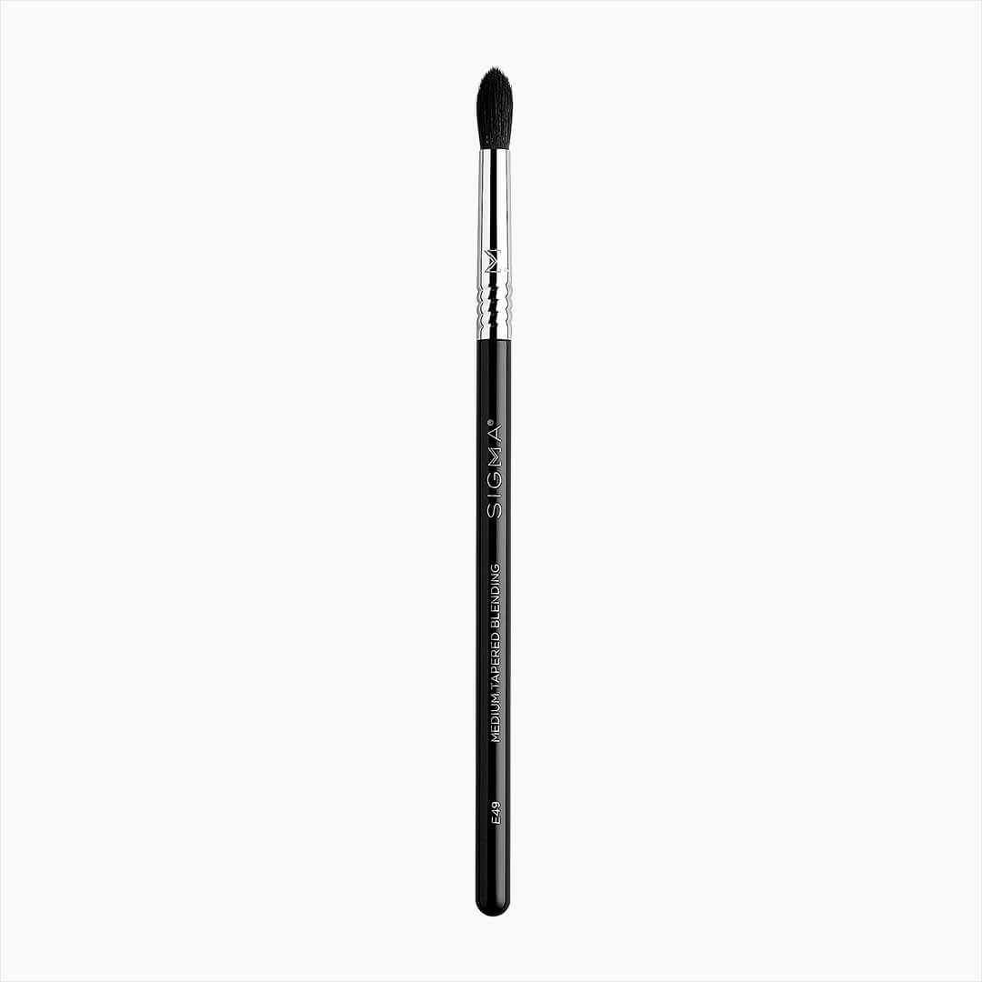 Sigma® Beauty E49 Medium Tapered Blending Brush at Socialite Beauty Canada