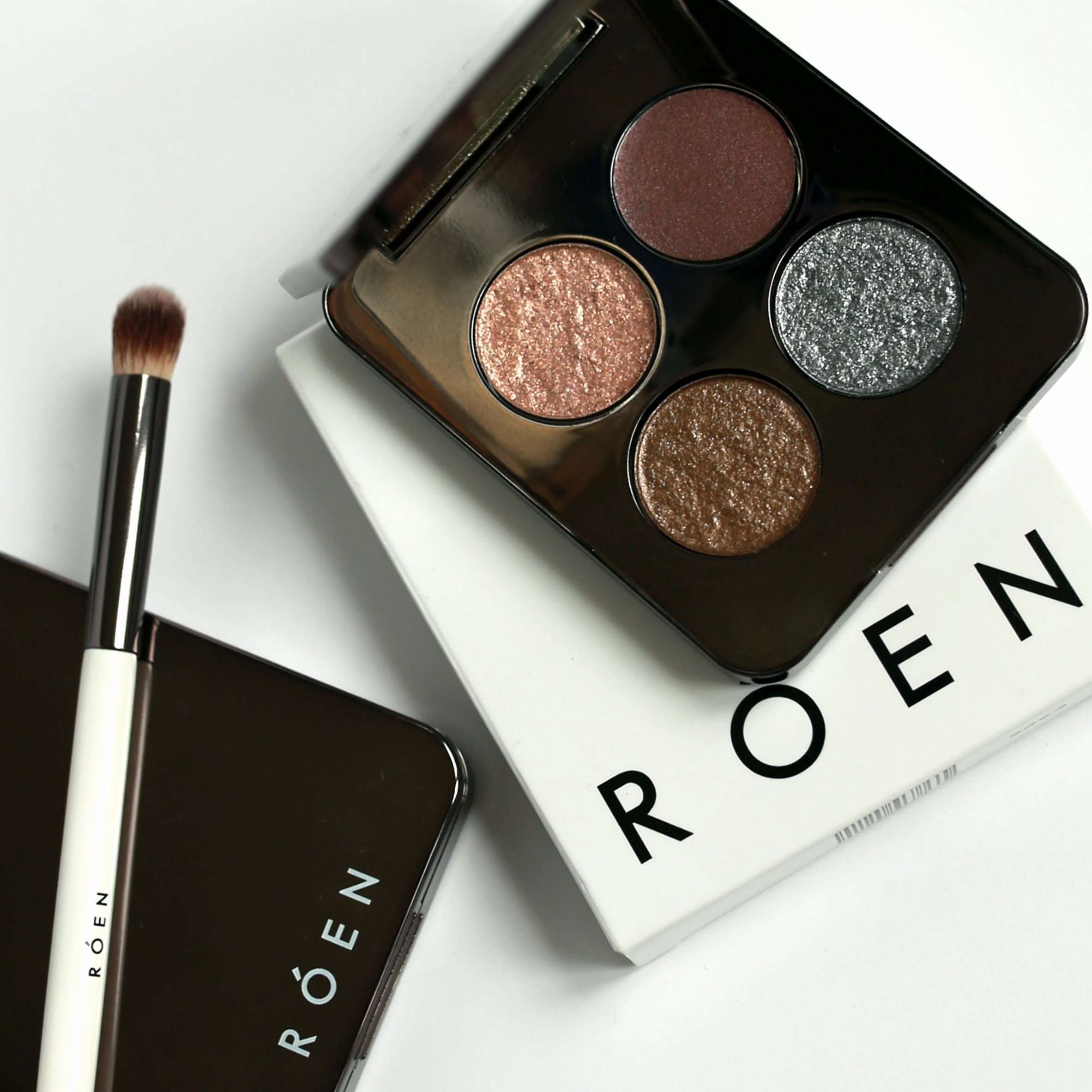 RÓEN Beauty 52° Cool Eye Shadow Palette at Socialite Beauty Canada