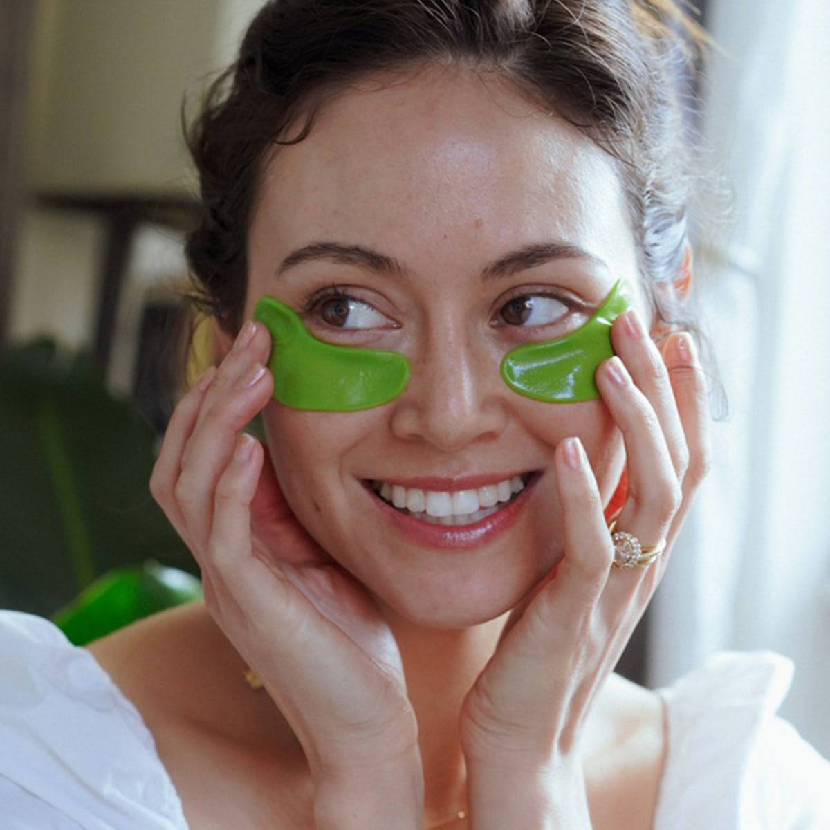 100% PURE® Bright Eyes Mask at Socialite Beauty Canada