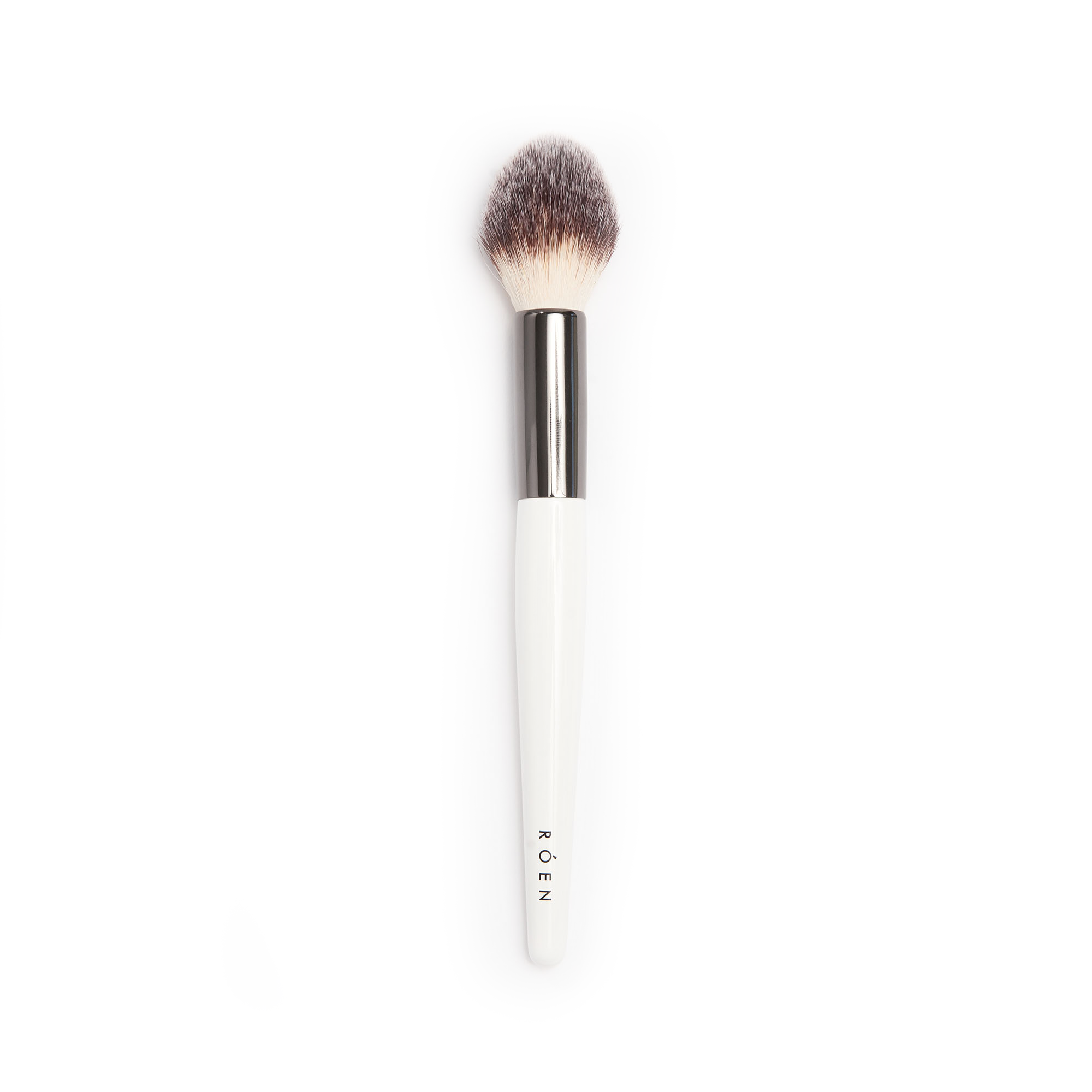 RÓEN Beauty Blush + Blend Brush at Socialite Beauty Canada