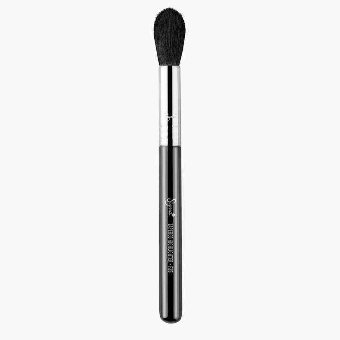 Sigma® Beauty F35 Tapered Highlighter Brush at Socialite Beauty Canada