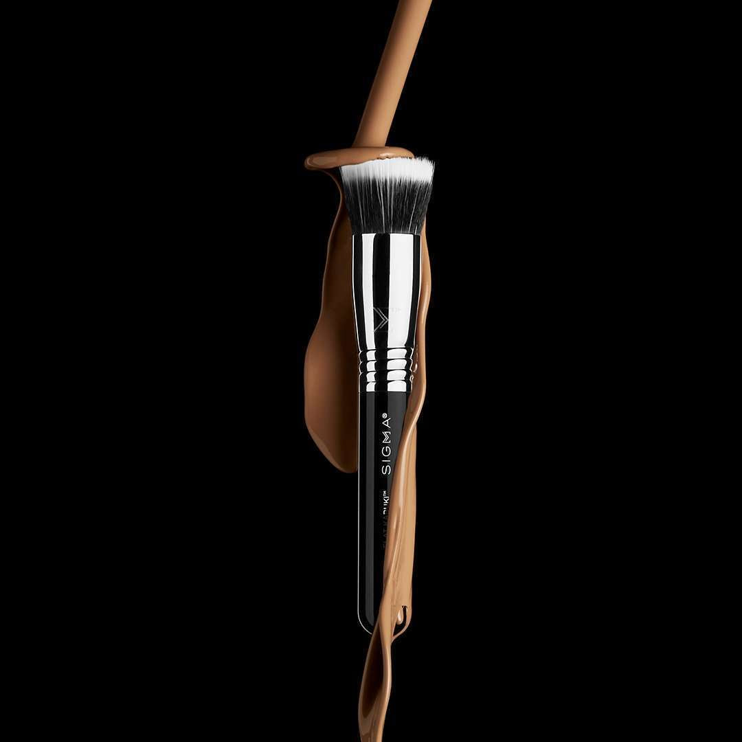 Sigma® Beauty F80 Air Flat Kabuki™ Brush at Socialite Beauty Canada