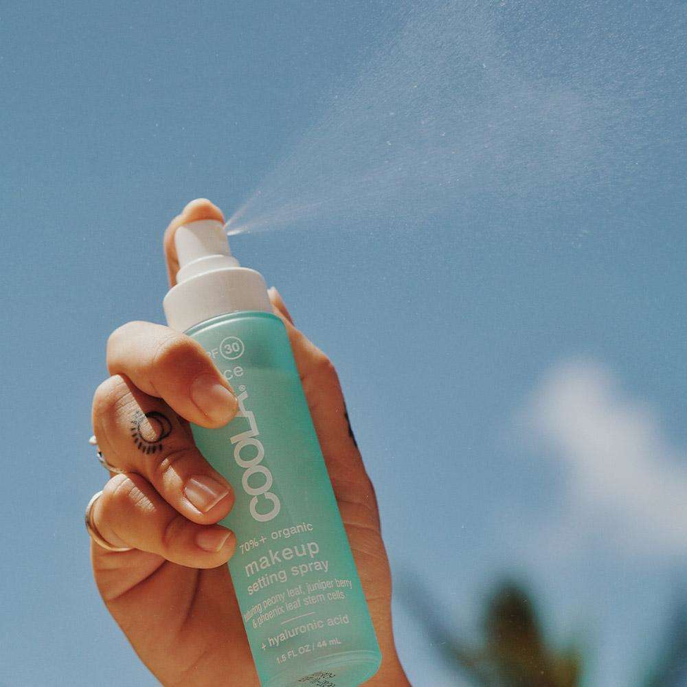 Coola® Makeup Setting Spray - Organic Sunscreen SPF 30 at Socialite Beauty Canada