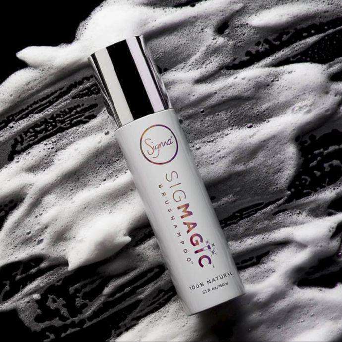 Sigma® Beauty SigMagic® Brushampoo™ Liquid at Socialite Beauty Canada