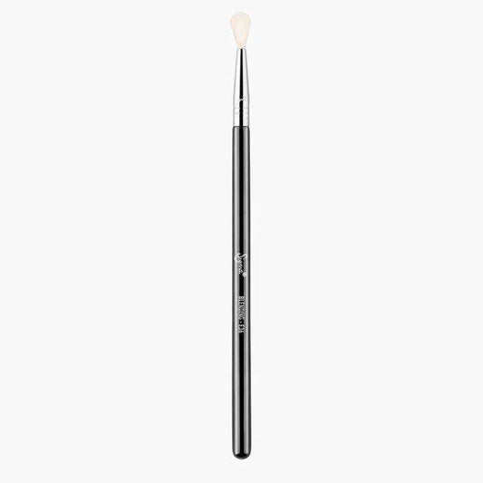Sigma® Beauty E36 Blending Brush at Socialite Beauty Canada