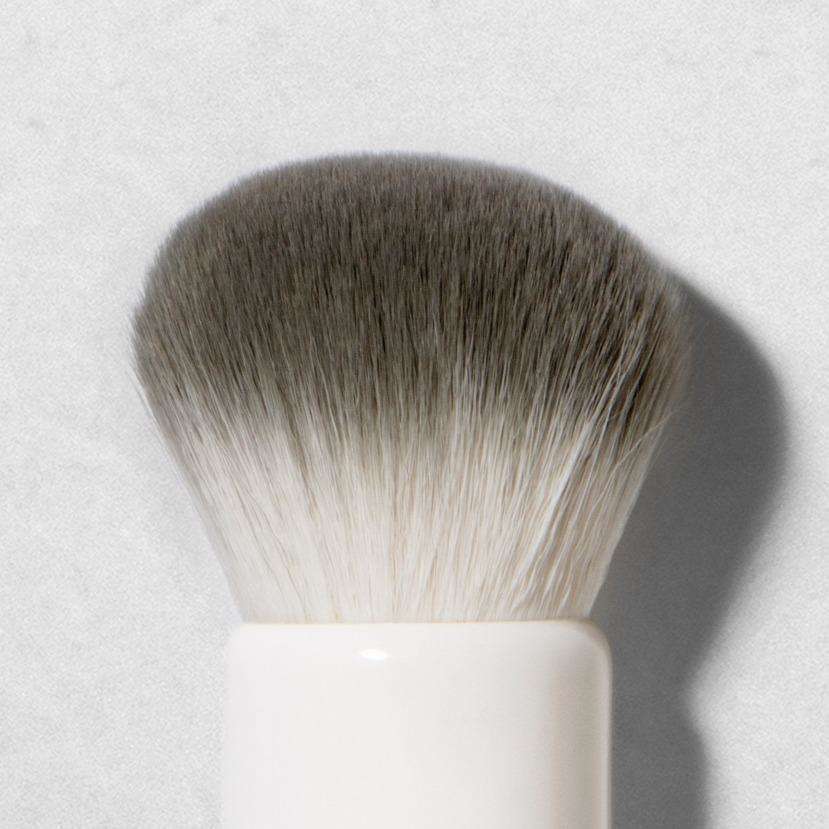 Ere Perez Eco Vegan Kabuki Brush at Socialite Beauty Canada