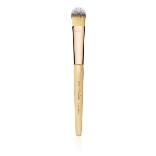 Jane Iredale Foundation Brush at Socialite Beauty Canada