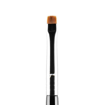 Sigma® Beauty L06 Precise Lip Line™  Brush at Socialite Beauty Canada