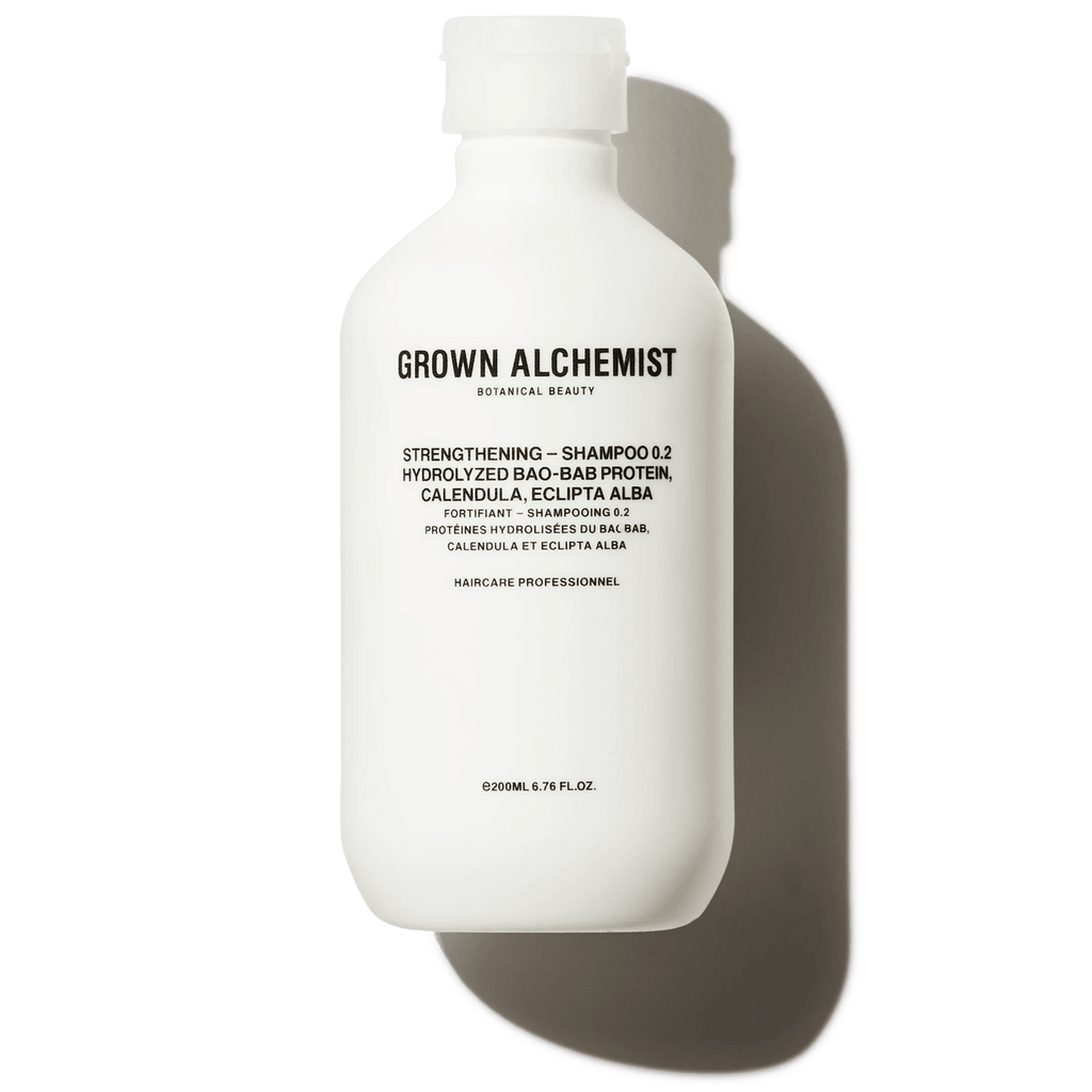 Grown Alchemist Strengthening - Shampoo 0.2: Hydrolyzed Baobab Protein, Calendula, Eclipta Alba, 200 ml